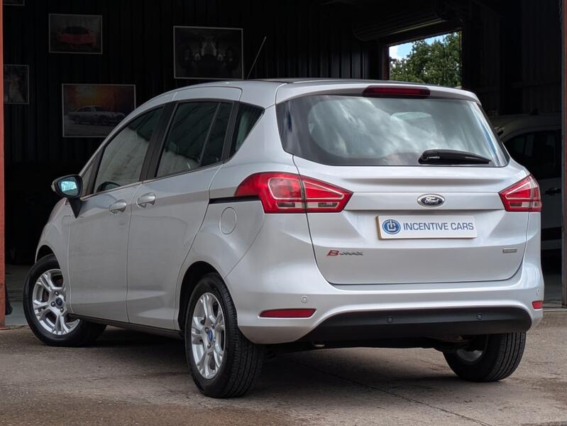 FORD B-MAX