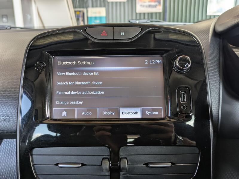 RENAULT CLIO