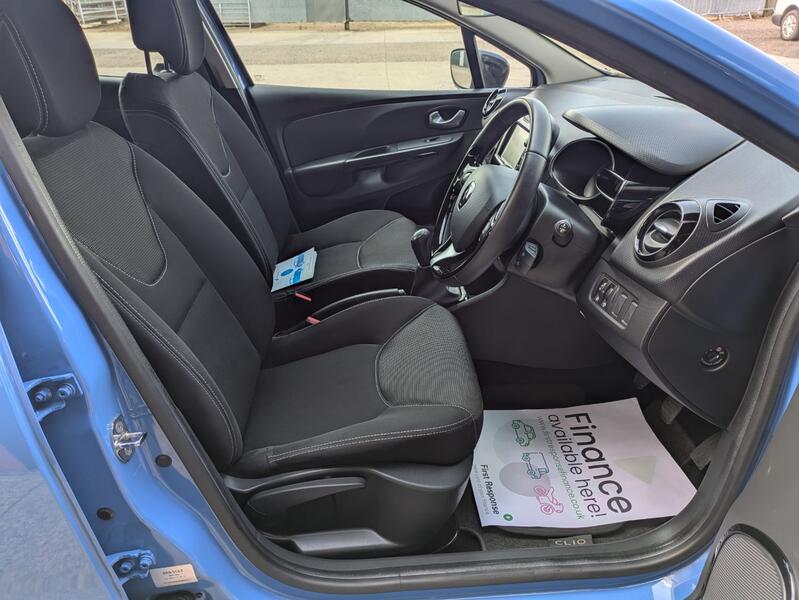 RENAULT CLIO