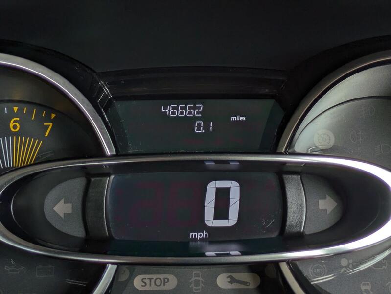 RENAULT CLIO