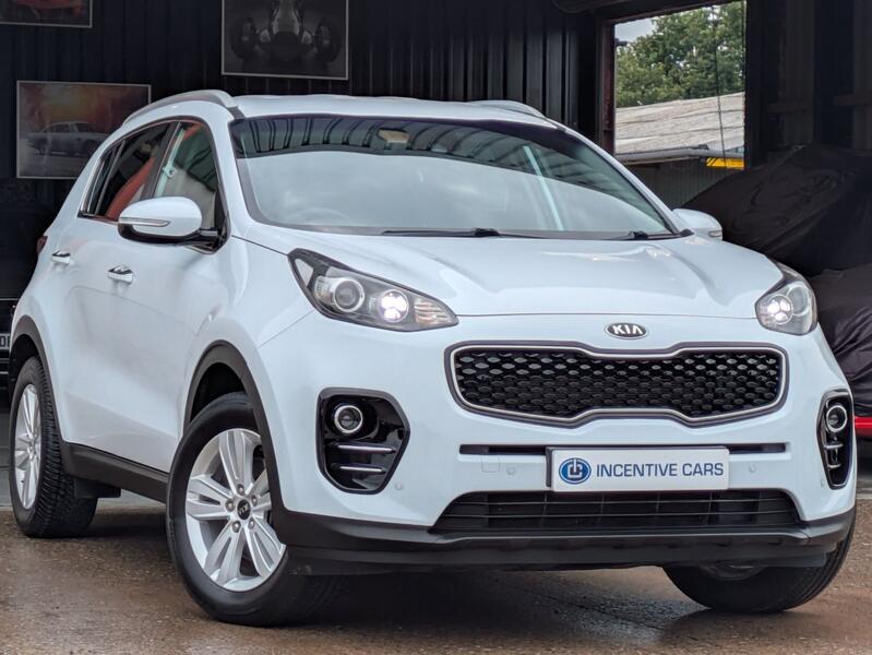 View KIA SPORTAGE 1.6 GDi 2 SUV. 2 OWNERS. FULL KIA HISTORY. APPLE CARPLAY. REAR CAMERA. SAT NAV.
