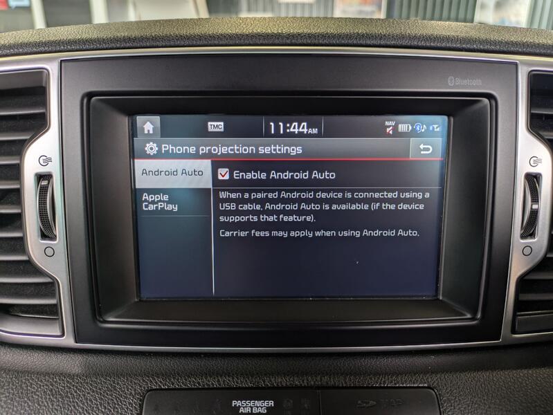 View KIA SPORTAGE 1.6 GDi 2 SUV. 2 OWNERS. FULL KIA HISTORY. APPLE CARPLAY. REAR CAMERA. SAT NAV.