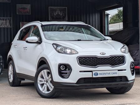 KIA SPORTAGE 1.6 GDi 2 SUV. 2 OWNERS. FULL SERVICE HISTORY. APPLE CARPLAY. REAR CAMERA. SAT NAV.