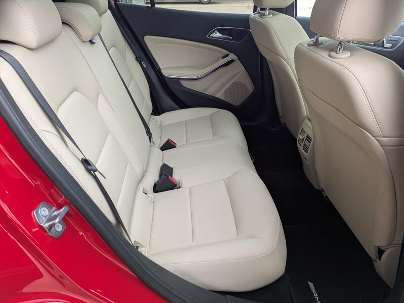 MERCEDES-BENZ GLA CLASS