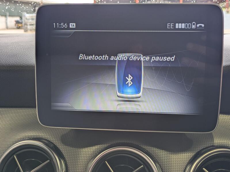 MERCEDES-BENZ GLA CLASS