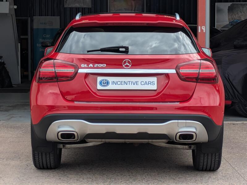 MERCEDES-BENZ GLA CLASS