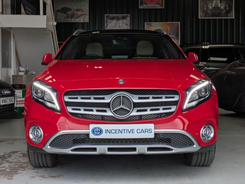 MERCEDES-BENZ GLA CLASS