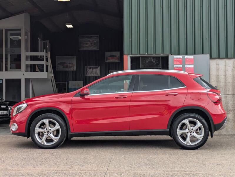 MERCEDES-BENZ GLA CLASS
