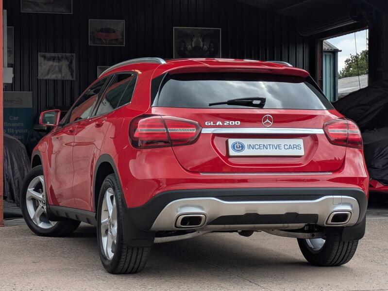 MERCEDES-BENZ GLA CLASS