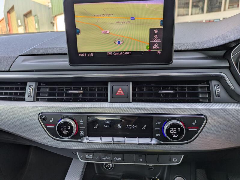 AUDI A4 AVANT