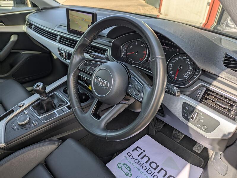 AUDI A4 AVANT