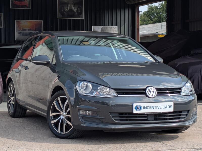 View VOLKSWAGEN GOLF 2.0TDI Match BlueMotionTech. 2 OWNER. STUNNING CONDITION. £20 RFL. ADAPTIVE CRUISE. FOLDING MIRRORS