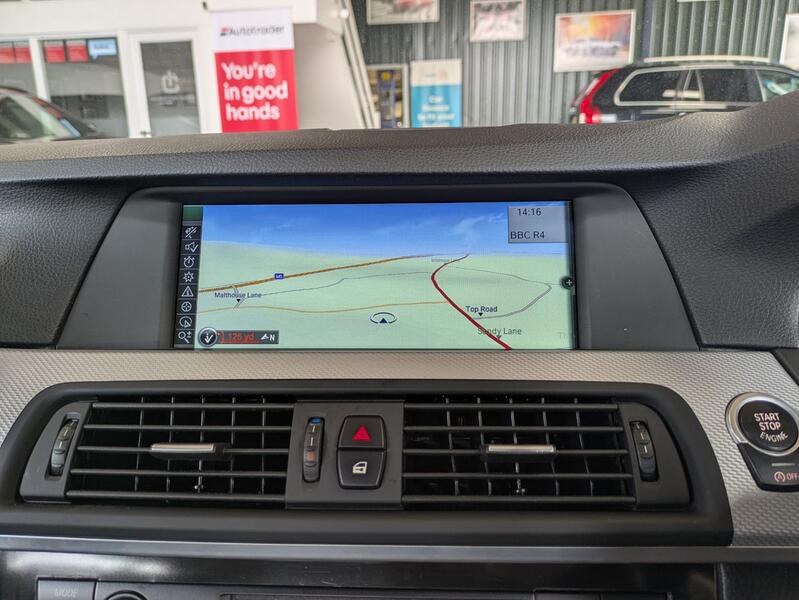 View BMW 5 SERIES 525d M Sport Touring. PRO NAV. HEATED LEATHER. LAST KEEPER FOR 10 YEARS. FULL HISTORY.