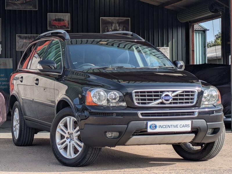 View VOLVO XC90 2.4 D5 Active automatic. 3 OWNERS. SERVICE HISTORY. HEATED SEATS.