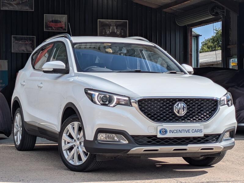 View MG ZS 1.5 VTi-TECH Excite 5dr. JUST SERVICED. APPLE CARPLAY. REAR PARKING SENSORS AND MORE...