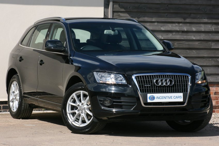 View AUDI Q5 2.0 TDi Quattro SE SS manual 4WD. HIGH SPEC. FULL HISTORY. HEATED LEATHER. SAT NAV. B AND O SOUND 62