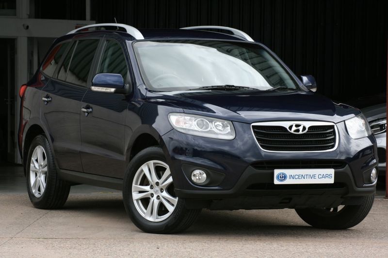 View HYUNDAI SANTA FE 2.2CRDi 194 Premium 4WD 5 SEAT MANUAL. ONLY 2 OWNERS. FULL SERVICE HISTORY. HEATED LEATHER. 10 REG