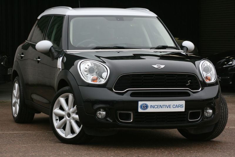 View MINI COUNTRYMAN COOPER S CHILI PACK 1.6 MANUAL 5DR. 2 OWNERS. FULL MINI SERVICE HISTORY. BTOOTH. XENON HEADLIGHTS.