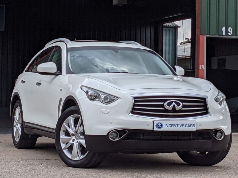 View INFINITI FX FX30D AUTOMATIC 4WD. 2 OWNERS. FULL DEALER SERVICE HISTORY. HIGH SPECIFICATION