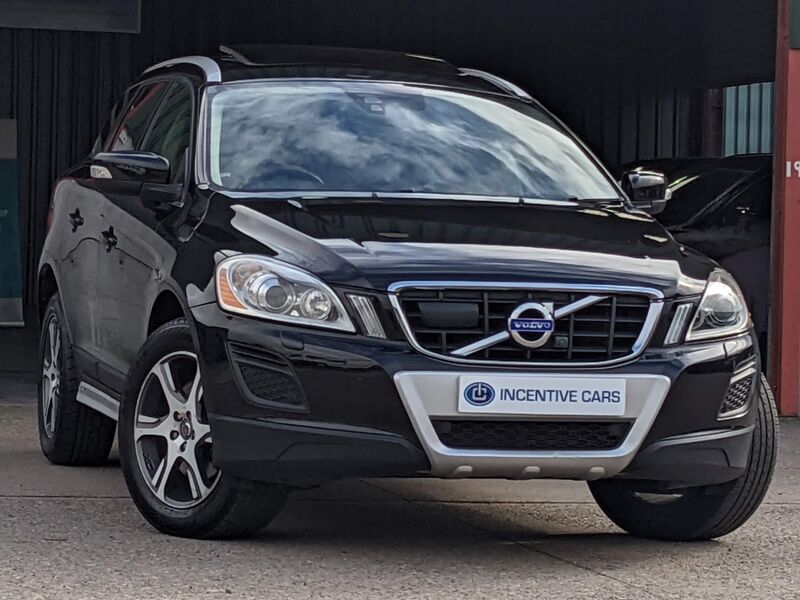 View VOLVO XC60 D3 SE LUX AUTOMATIC 2WD. HUGE SPEC. 2 OWNERS. PAN ROOF. REAR DVDS. HEATED LEATHER. VOLVO HISTORY.