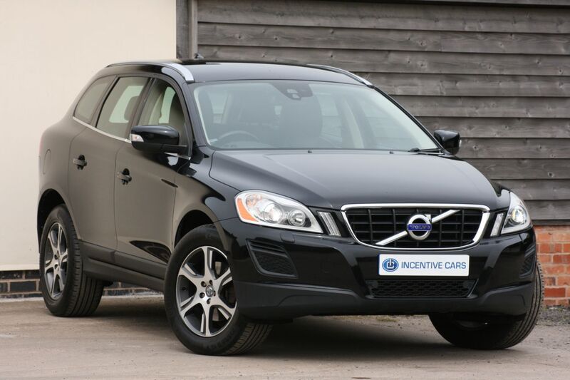 View VOLVO XC60 2.4 D5 SE LUX PREMIUM 205 AWD AUTOMATIC. REAR ENTERTAINMENT. SAT NAV. HEATED LEATHER.