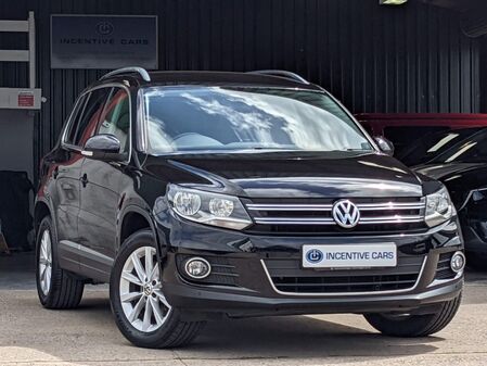 VOLKSWAGEN TIGUAN SE 2.0TDI BLUEMOTION TECHNOLOGY 140 2WD. LOW MILEAGE. 2 OWNERS. IMMACULATE CONDITION