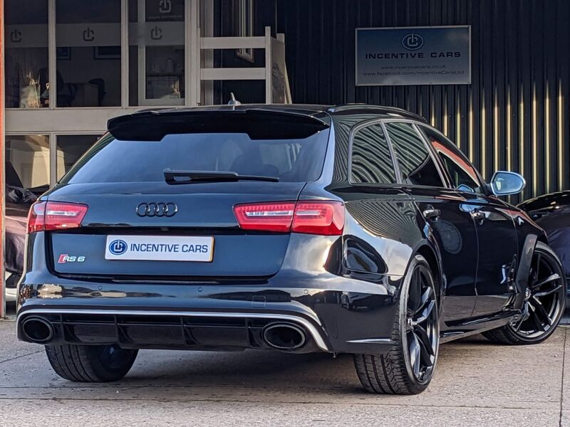 AUDI RS6