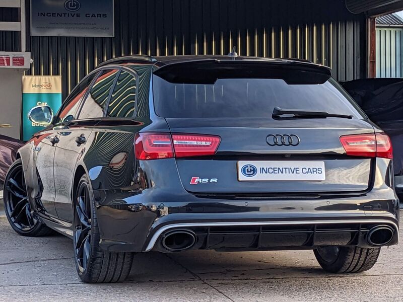 AUDI RS6