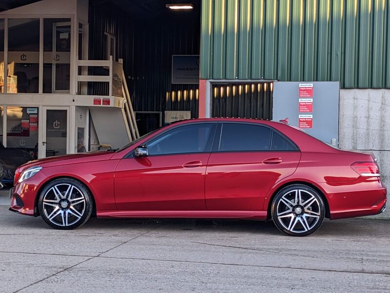 MERCEDES-BENZ E CLASS