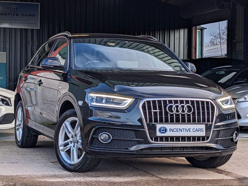 View AUDI Q3 2.0TDI QUATTRO S LINE. GREAT SPEC. SAT NAV. CARPLAY AND ANDROID AUTO. JUST SERVICED