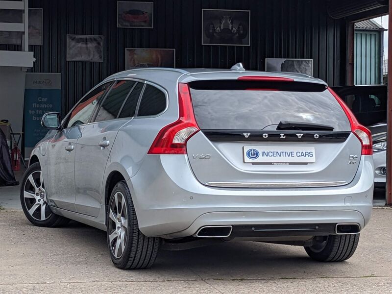 VOLVO V60