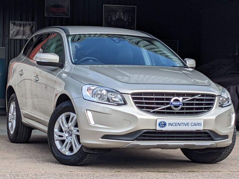 View VOLVO XC60 D4 SE NAV. ULEZ. 2 OWNERS. SAT NAV. HEATED LEATHER. SERVICE HISTORY.