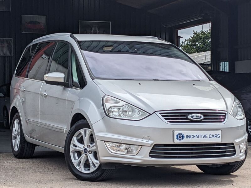 View FORD GALAXY TITANIUM 2.0TDCI AUTOMATIC. LOW MILEAGE. 7 SERVICES. 3 OWNERS. BLUETOOTH.
