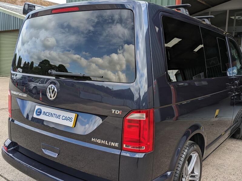 VOLKSWAGEN TRANSPORTER